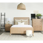 Letto imbottito con pannelli in canna naturale Sand Wash – Stile camera da letto bohémien