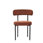 Set di 2 sedie da pranzo moderne rotonde imbottite in Boucle, schienale curvo e gambe in metallo nero verniciato a spruzzo