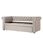 Divano letto Chesterfield in velluto trapuntato con braccioli a voluta, dettagli a bottone e gambe in legno massello